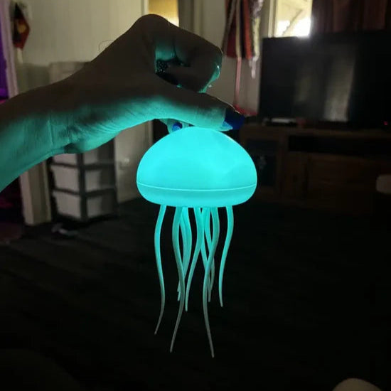 Color-Changing Jellyfish Lamp – USB Rechargeable LED Night Light for Relaxing Ambiance