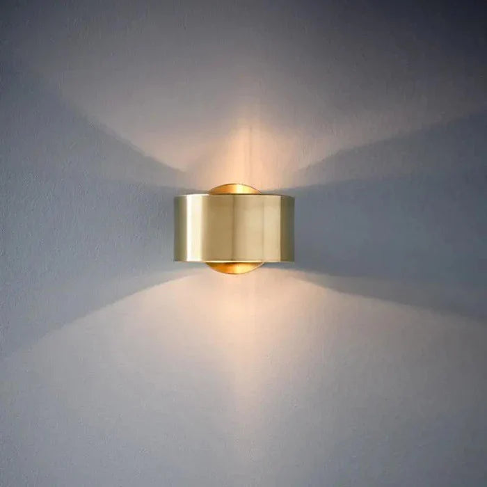 Royelux Moss Minimalistic Wall Light - Elegant Ambient Lighting for Modern Spaces - Gold