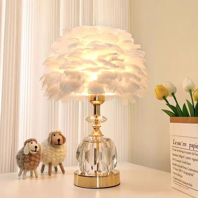 Crystal Desk Lamp LED Handmade Feather Desk Lamp Nordic Home Decoration Lamp Modern and Simple Bedroom Bedside Desk Lamp