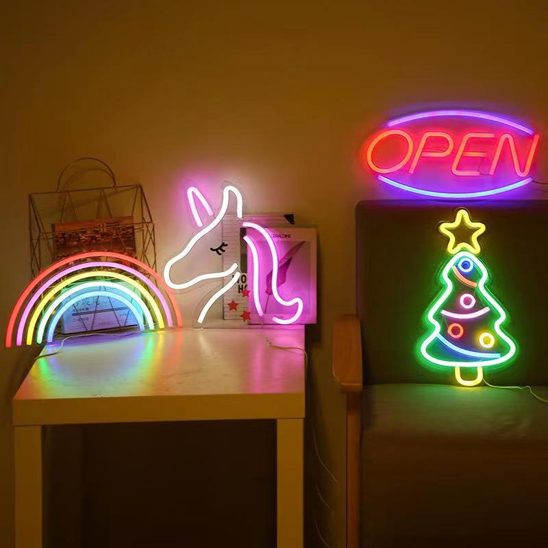 RoyaleGlow LED Neon Sign - "Good Vibes" Bright Pink LED Wall Light - GOODVIBES - 33*18cm