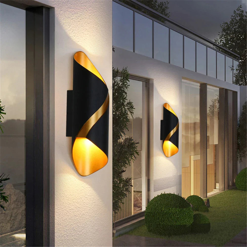 Royaleva Modern LED Outdoor Wall Lamp - Weather-Resistant, Energy-Efficient Design