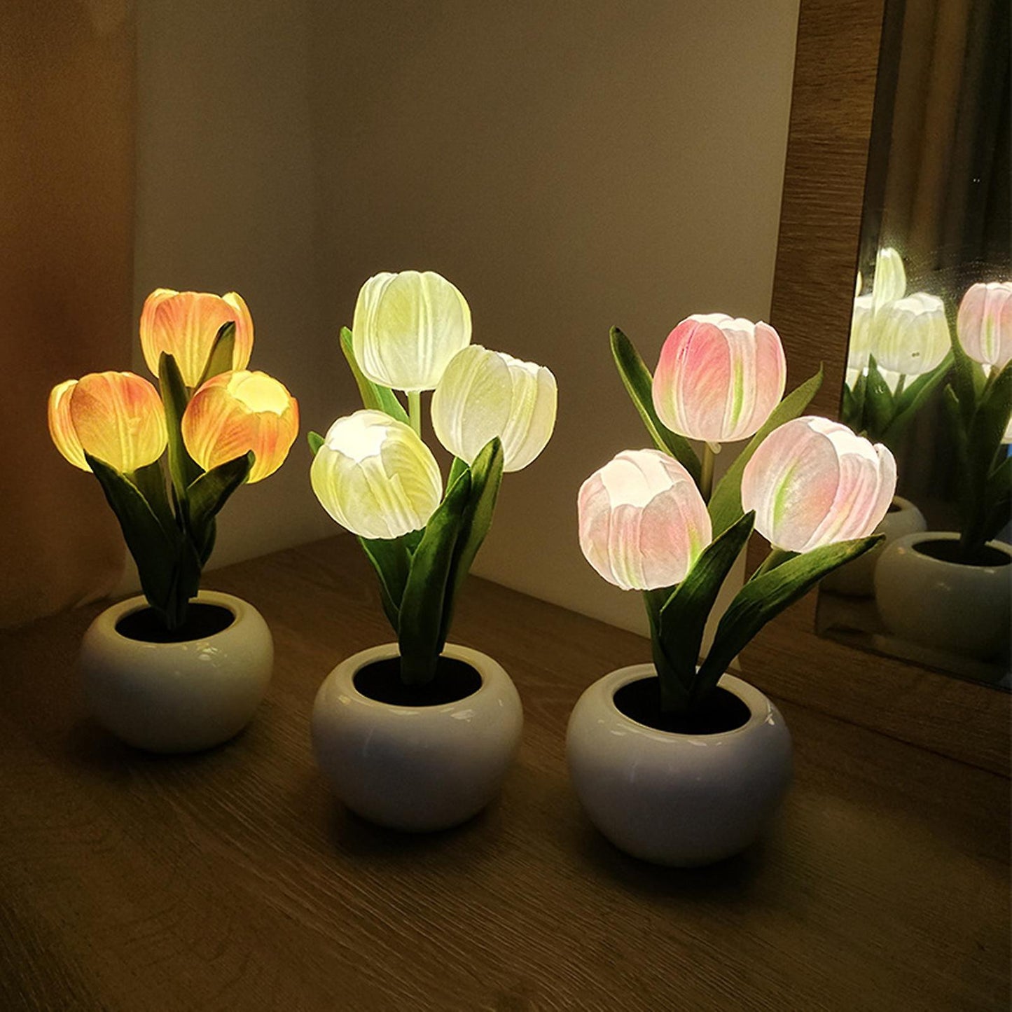 Royaleva LED Tulip Night Light with warm glow, USB-C or battery-powered, realistic faux flowers for cozy decor