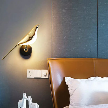 Modern Bird Wall Light - Rotatable Gold LED Wall Sconce - One Bird / Warm White