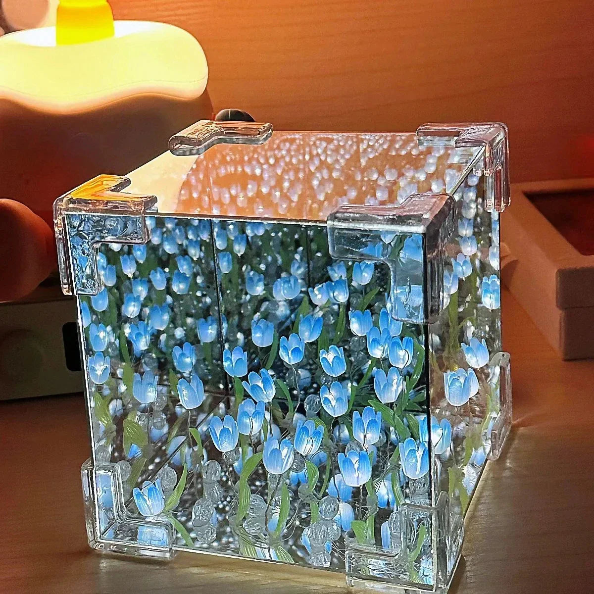 Royallure DIY Tulip Infinity Cube Mirror Night Light Lamp - 5 Colors