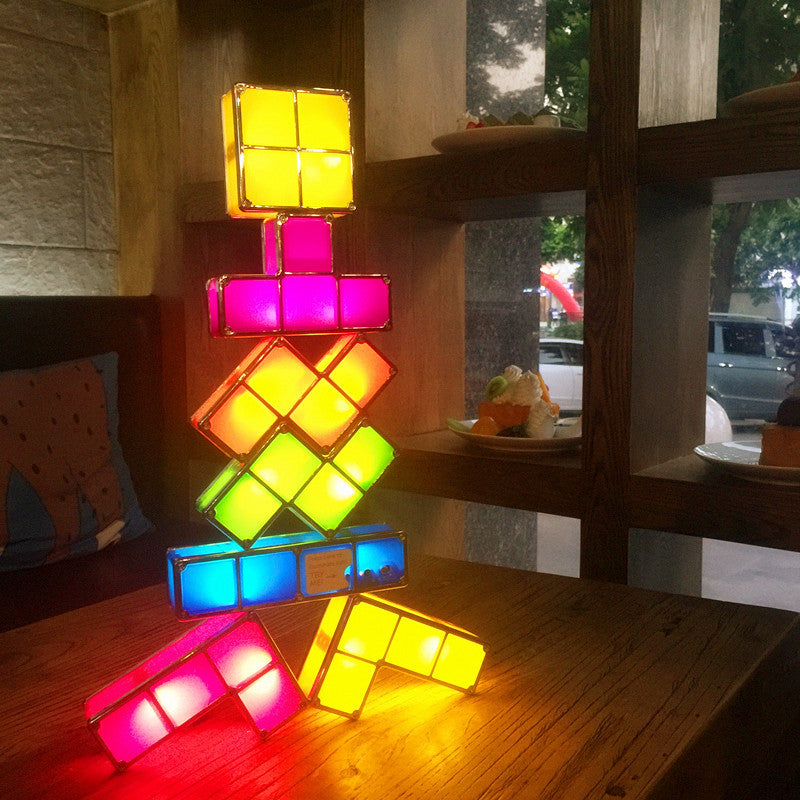 RoyaleGlow Tetra Blocks LED Light - Customizable Colorful Stacking Lamp (7 Pieces)