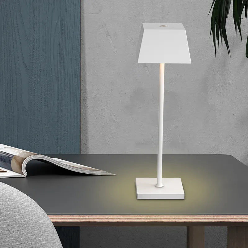 LumaLite Cordless LED Table Lamp – Minimalist Rechargeable Design with Touch Control