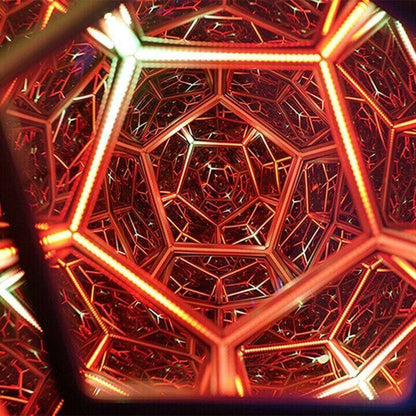 Royaleva Cosmosphere 3D LED Geometric Lamp – Sci-Fi Lighting