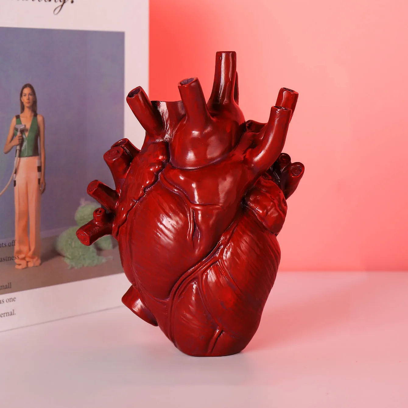 Royelux Creative Heart-Shaped Art Vase