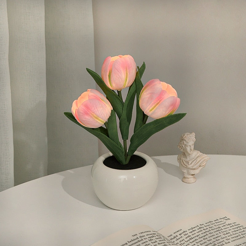 Royaleva LED Tulip Night Light – Elegant Faux Flower Lamp with Warm Glow