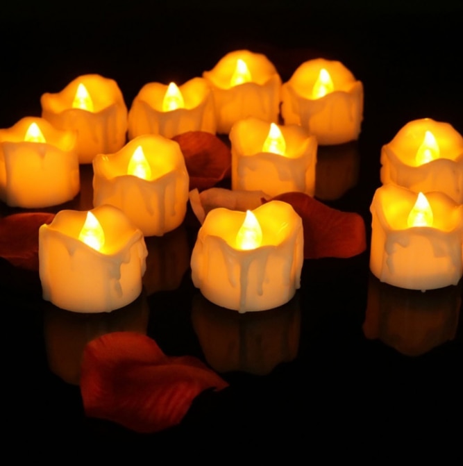 RoyaleGlow Flameless LED Candles - Flickering Flame Imitation