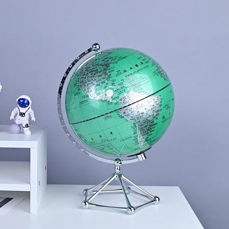 Royaleva LED Rotating World Globe Lamp – Illuminated Earth Decoration - Green / Rechargeable