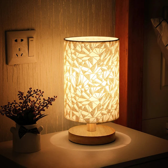 Royallure USB Retro Bedside Table Lamp – Elegant Fabric Design - D-04 with RC