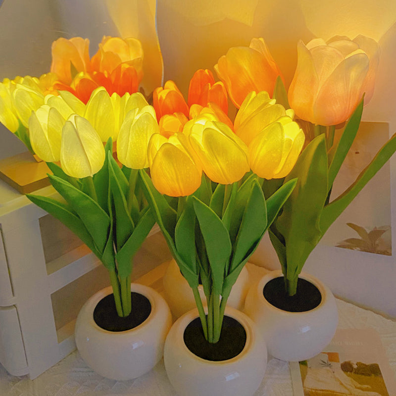 Royaleva LED Tulip Night Light – Elegant Faux Flower Lamp with Warm Glow