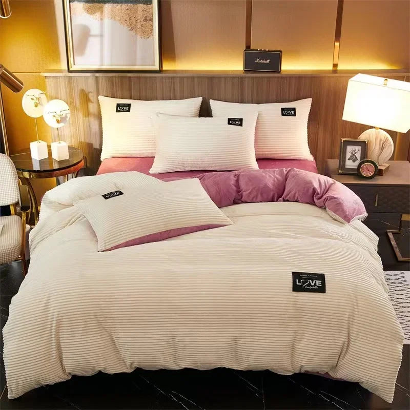 Luxora Thick Duvet Cover - Plush Comfort for a Cozy Bedroom