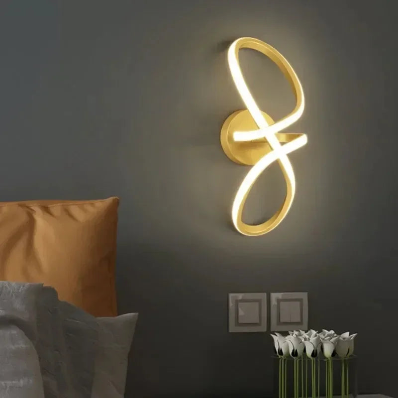 Modern LED Ceiling Light - Minimalist Design for Living Room and Bedroom - A Gold / Warm White