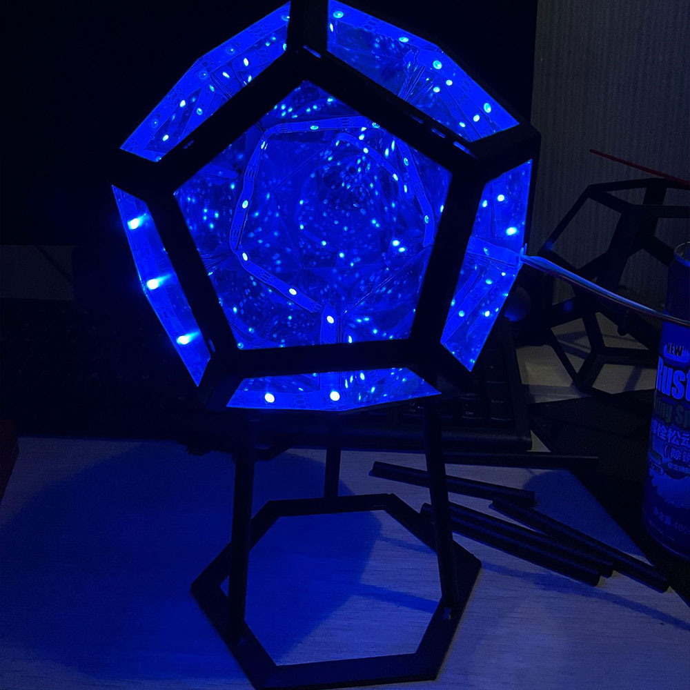 Royallure 3D Dodecahedron Infinity Night Light Lamp - Creative LED Decor