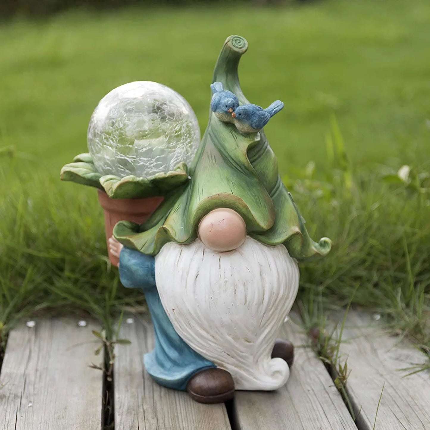 Royaleva Courtyard Garden Ornament - Solar Gnome Statue with Light-Up Orb - Default Title