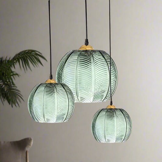 Nordic Glass Pendant Light - Elegant Green Leaf Design - Green Glass / Without bulb / 15CM