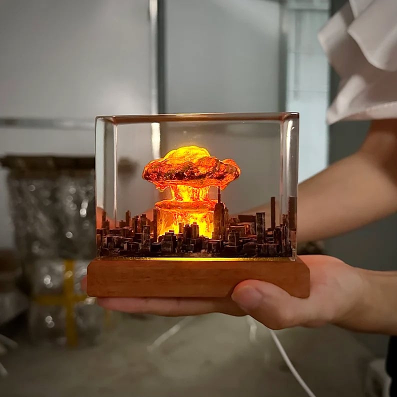 Royallure Nuclear Fallout Mushroom Cloud Lamp