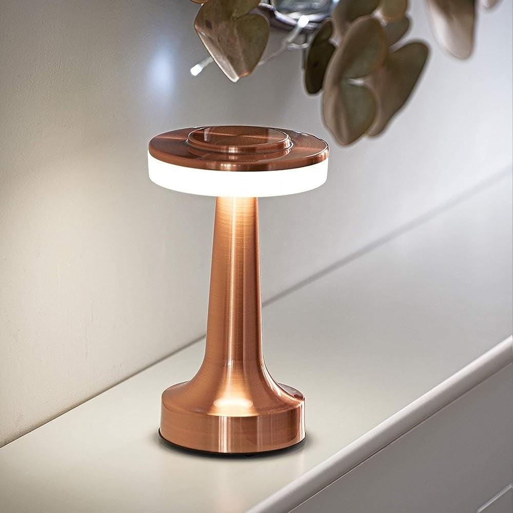 Royaleva Retro Bar Table Lamp - Classic Metallic Accent Light