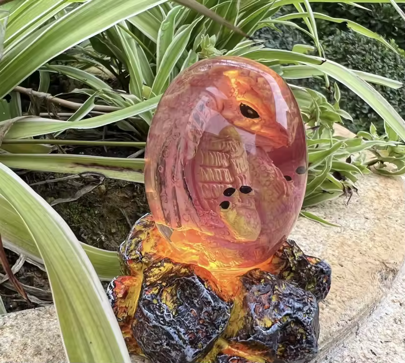 Royaleva Lava Dragon Egg Statue – Mystical Resin Ornament for Home Décor