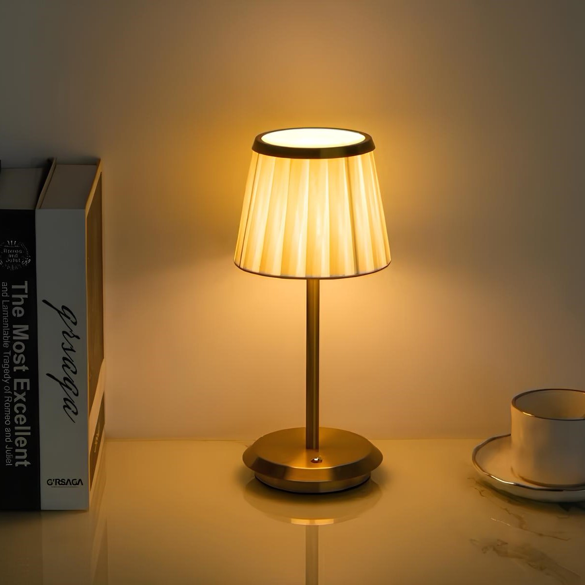 Royaleva Classic Cordless Table Lamp - Dimmable & Rechargeable