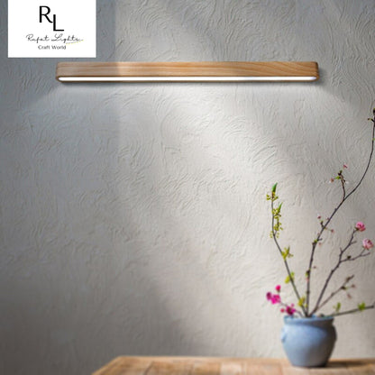 RoyaleGlow Nordic-Inspired Solid Wood Linear Wall Lamp - 12W LED Lighting - Finland Pine