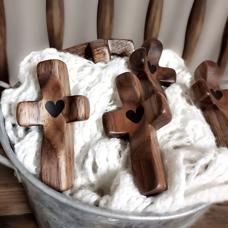 Rayvia Portable Black Walnut Cross for Spiritual Comfort