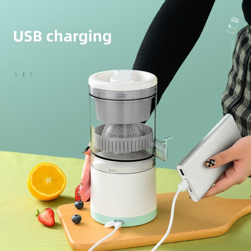 Royallure Portable Rechargeable Electric Juicer with USB Charging - Compact & Easy to Clean