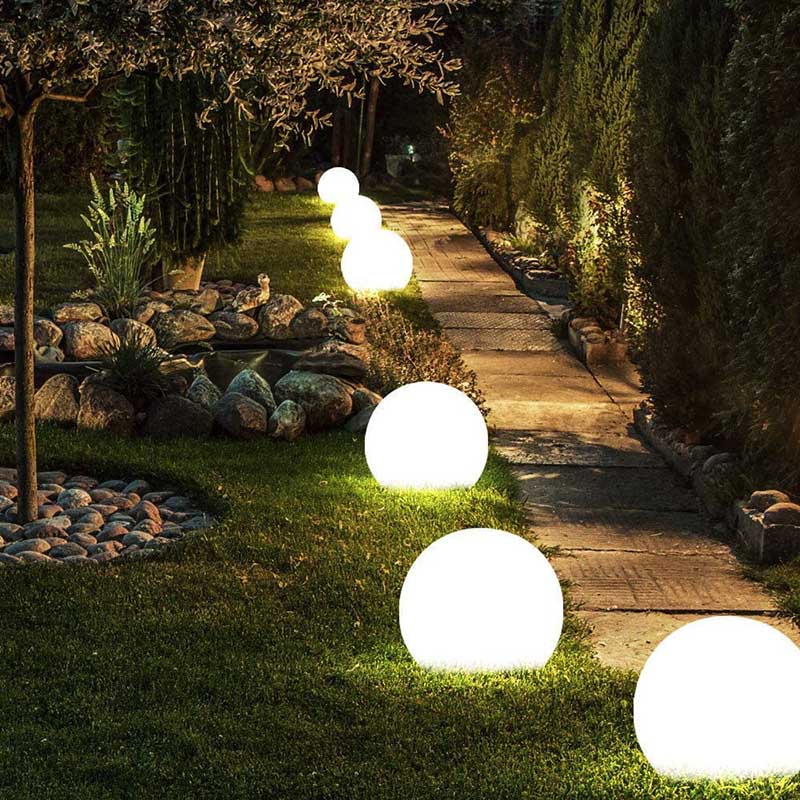 Outdoor Globe Light - Wireless, Weatherproof, 16 Colors LED Sphere light