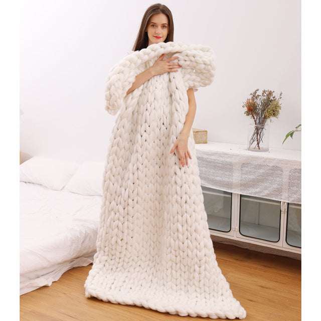 Royaleva Chunky Knit Blanket - Handwoven Cozy Comfort - White / Small(80x80cm)