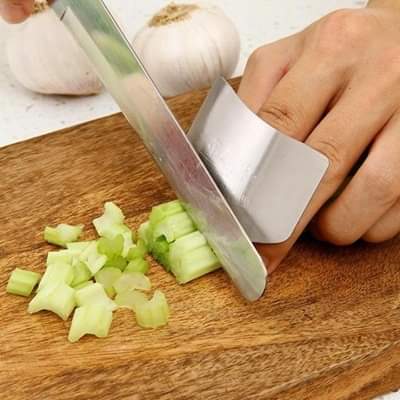 Royallure Stainless Steel Finger Protector for Safe Slicing and Dicing